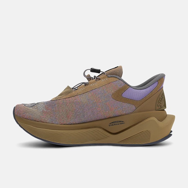 美品 2023✨LIVINGTONE CITYSHOP別注 FINTAN A New Edition of the Legendary Stone Island x New Balance